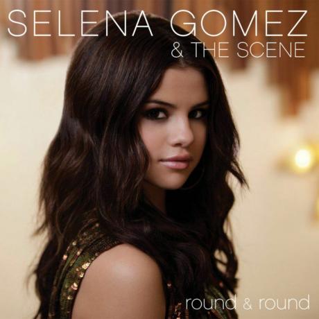 Selena Gomez i scena w kółko