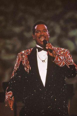 Luther Vandross realiza