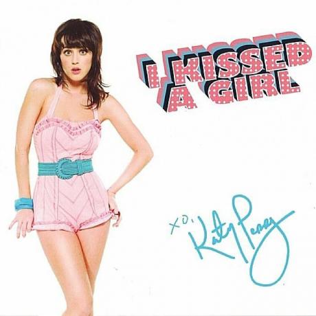 Ketija Perija - Es noskūpstīju meiteni