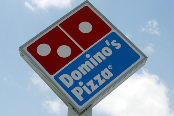 La declaración de misión de Dominos Pizza apunta a ser la mejor entrega de pizza