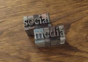 Hoe u een sociaal mediaplan voor bedrijven maakt