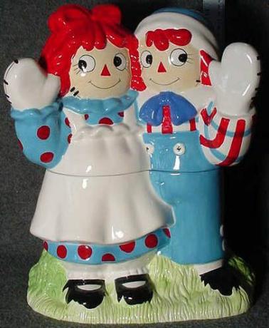 Treasure Craft Raggedy Ann and Andy