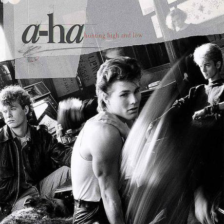Norská synth popová skupina a-ha zaznamenala velký úspěch v Evropě během 80. let, ale za Atlantikem se skupina stala známou díky jedné nezaměnitelné písni.