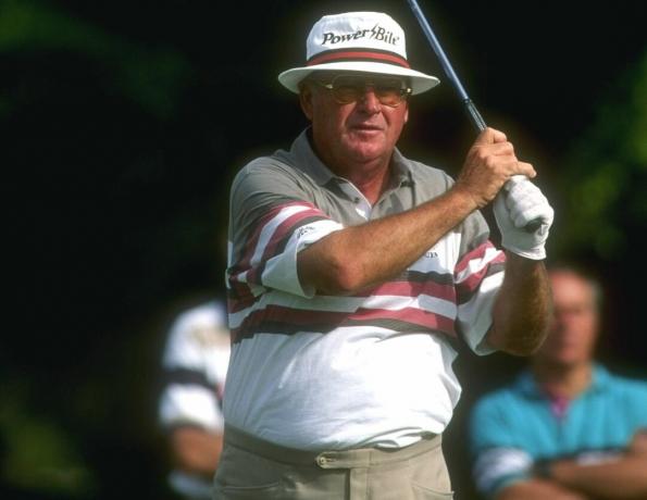 Golfista Miller Barber, na snímku na Champions Tour v roce 1993.