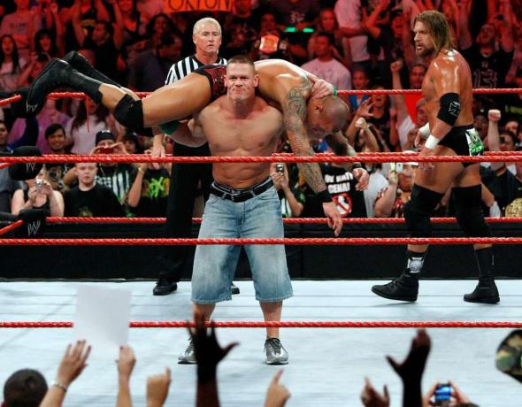 WWE 먼데이 나이트 로우 인 라스베이거스