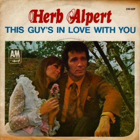 Herb Alpert Tämä kaveri on rakastunut sinuun