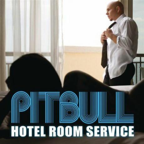 Pitbull - Servizio in camera d'albergo