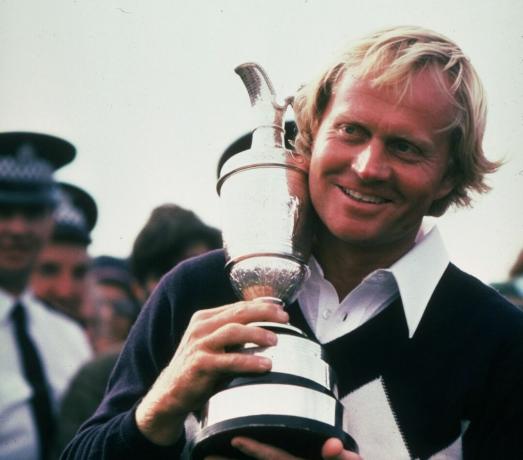 Jack Nicklaus hoiab Claret Jug'i käes pärast 1978. aasta British Openi võitu St Andrewsis tulemusega 281