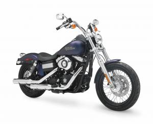 Příručka kupujícího motocyklů Harley Davidson 2010