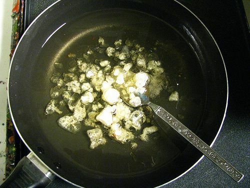 Hoe maak je encaustic verf?