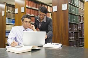 Съвети за писане на публикации в блогове, които включват правни съвети