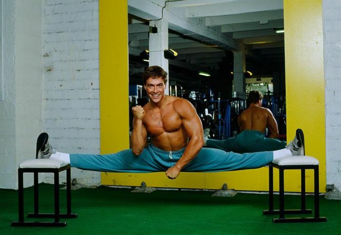 Acteur Jean-Claude Van Damme bij Gym