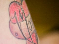 Dave'o Navarro eklektiškas tatuiruotės dizainas